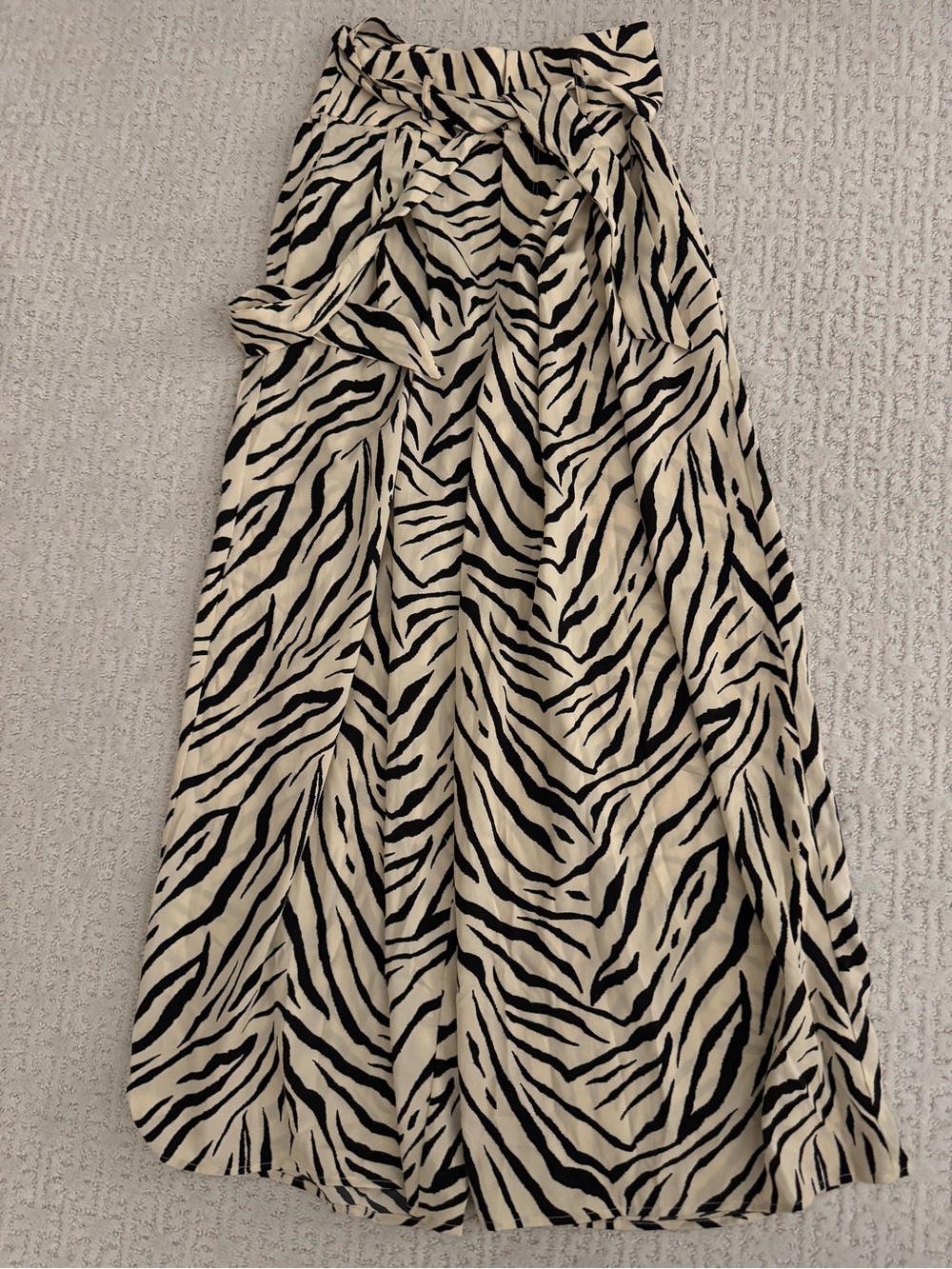 Aakaa Black and Cream Zebra Wide-Leg Pants